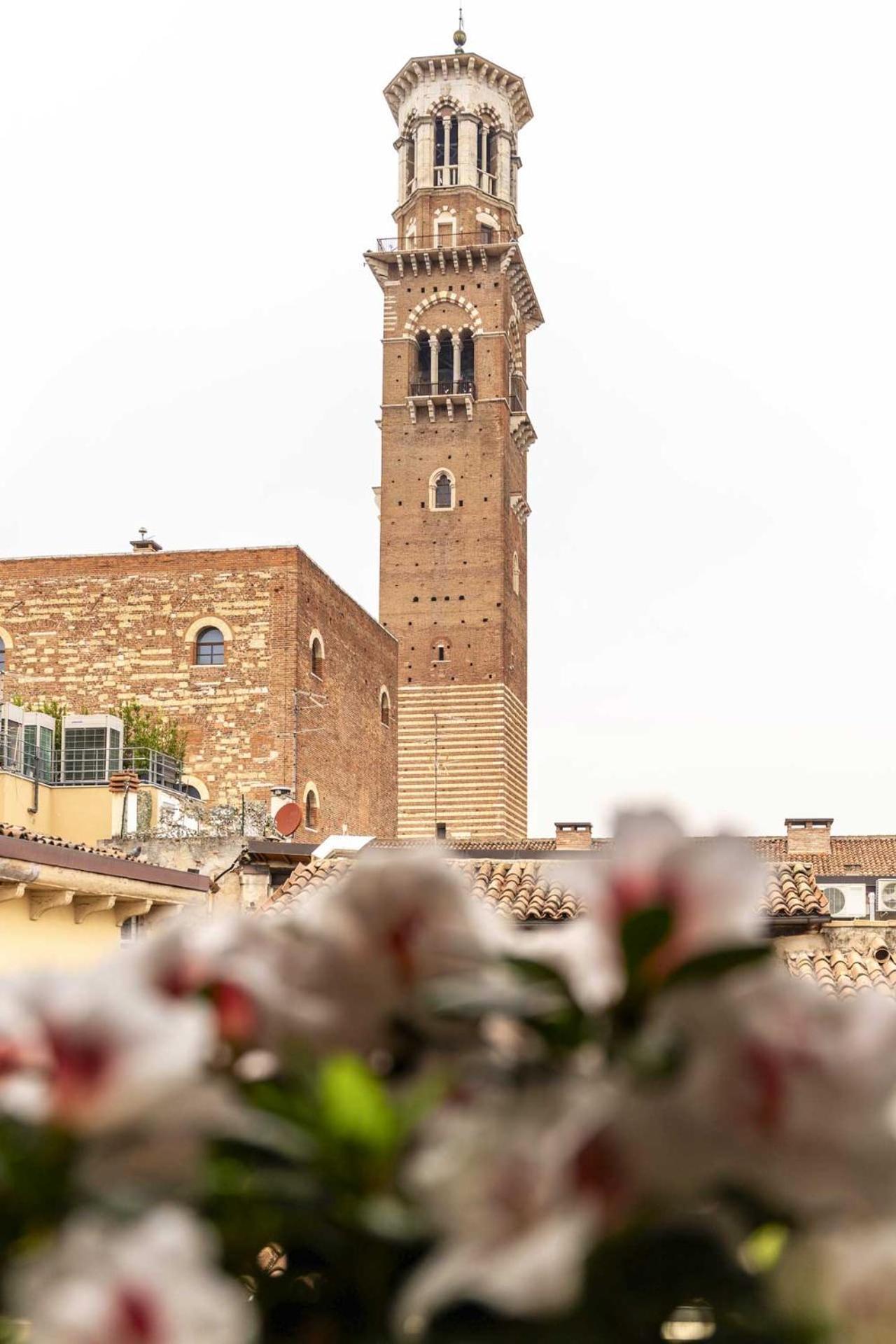 Residenza...Cara Giulietta... Apartment เวโรนา ภายนอก รูปภาพ